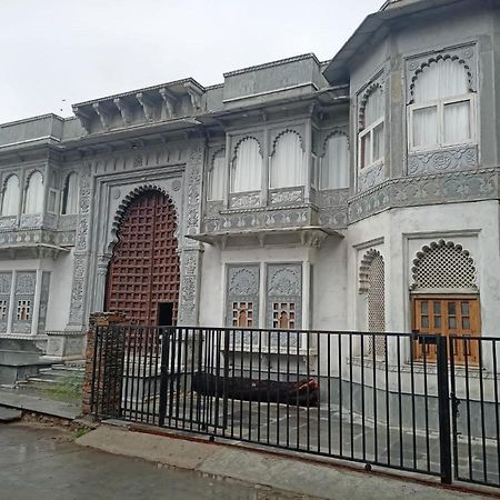 Hotel Aravali View Palace Udajpur Zewnętrze zdjęcie