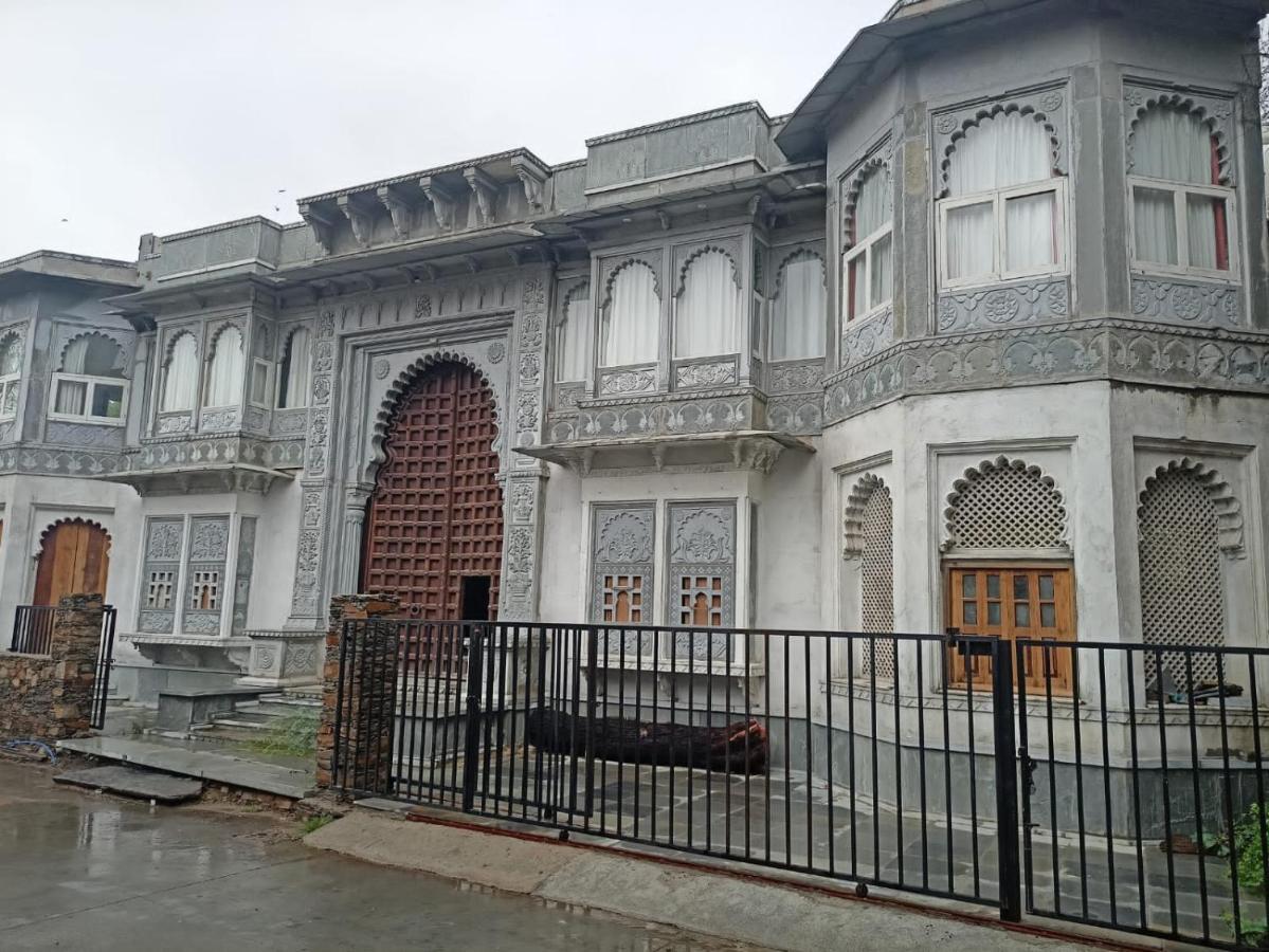 Hotel Aravali View Palace Udajpur Zewnętrze zdjęcie